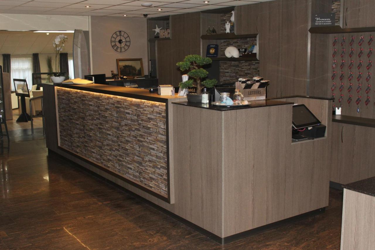 Hotel Restaurant 'T Klokje Ренессе Экстерьер фото