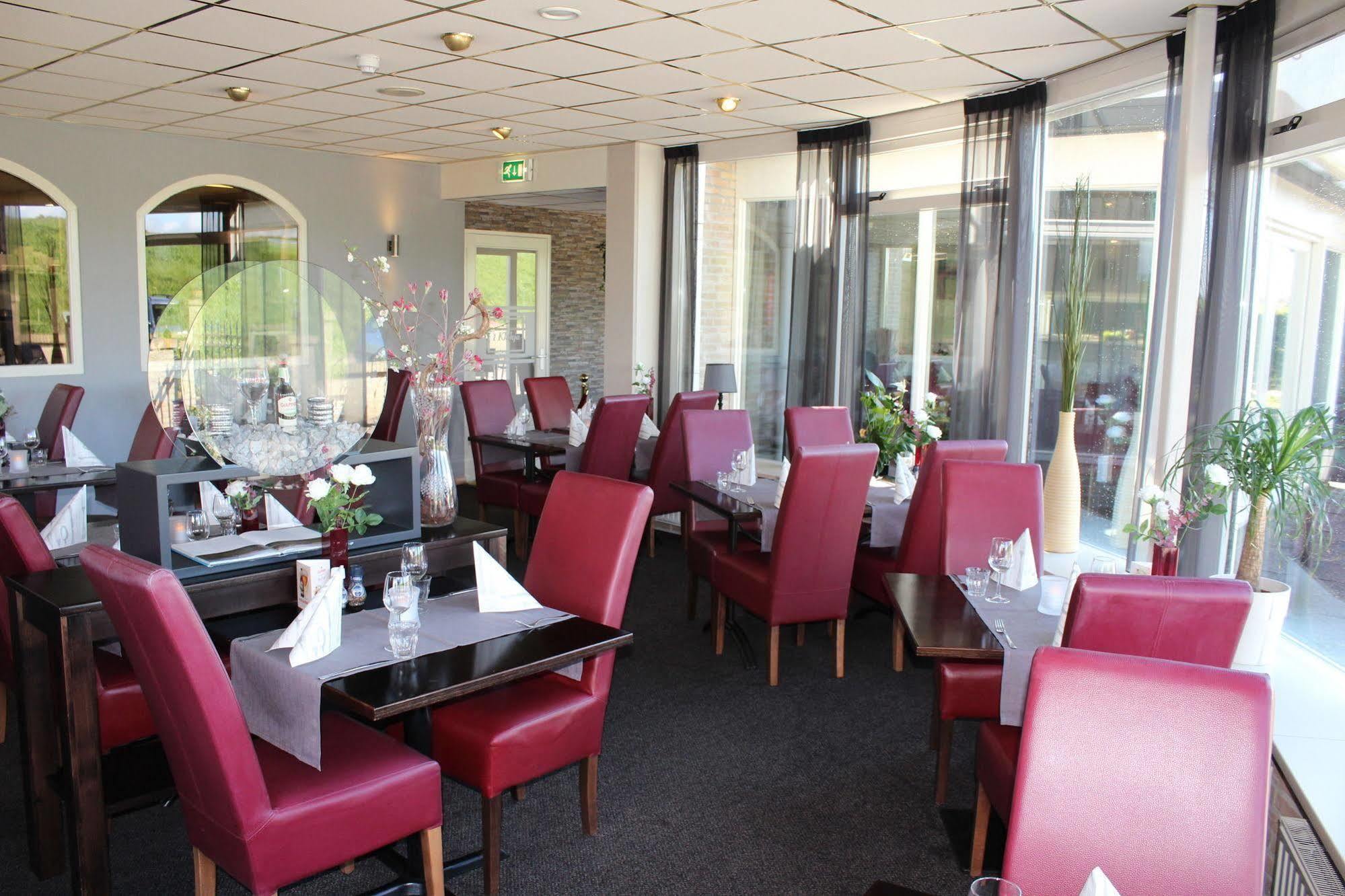 Hotel Restaurant 'T Klokje Ренессе Экстерьер фото